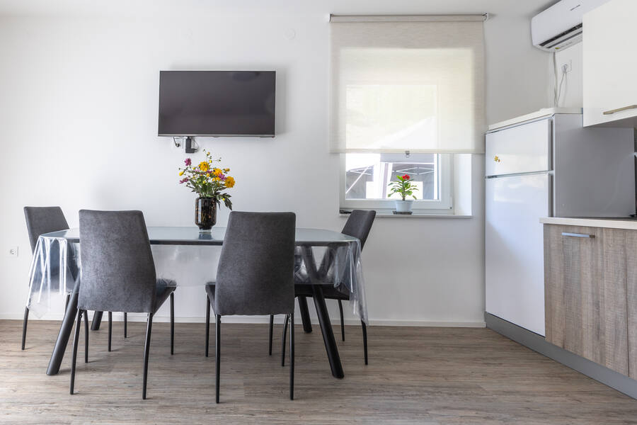 Notranjost enega izmed apartmajev, ki upravlja rezervacije s CM Free